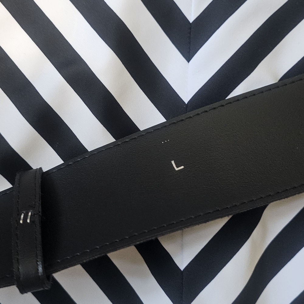 La Femme Betelgeuse Swimsuit - Picture 14 of 14